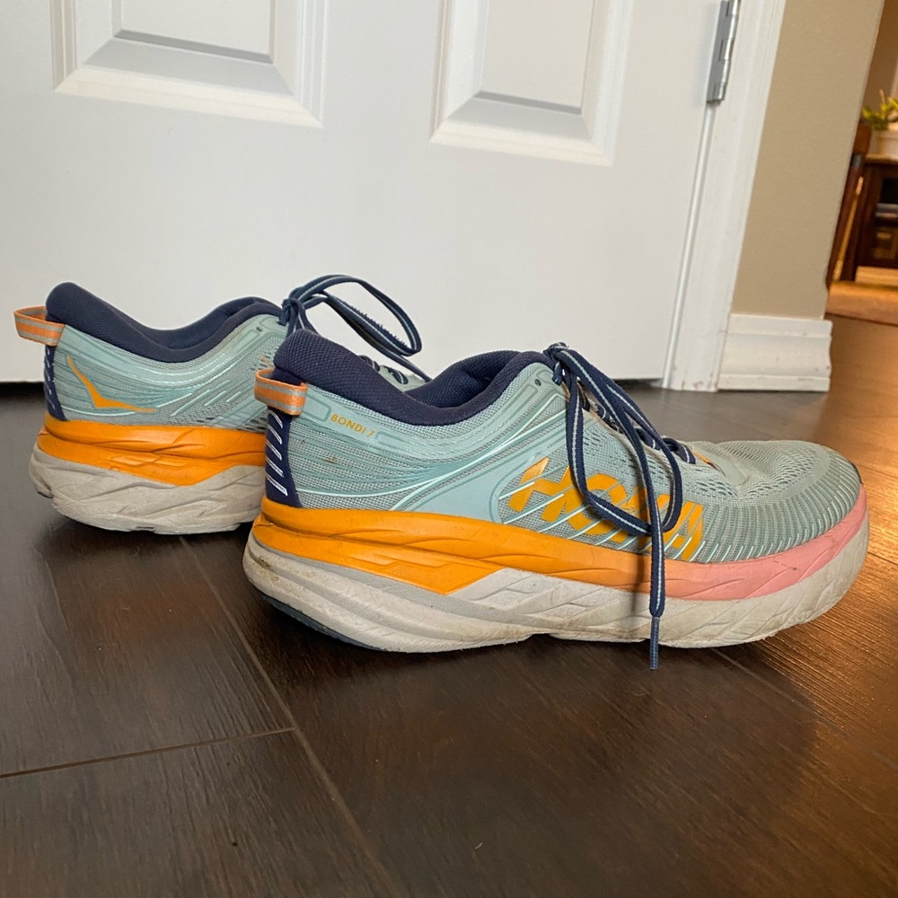 Hoka Bondi 7s